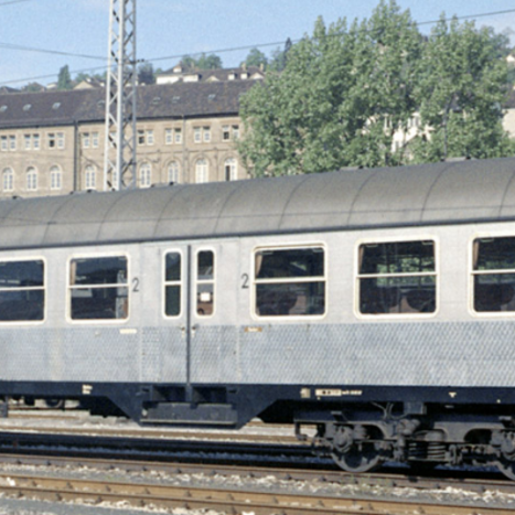 Realistische Darstellung des Pfauenaugenmusters