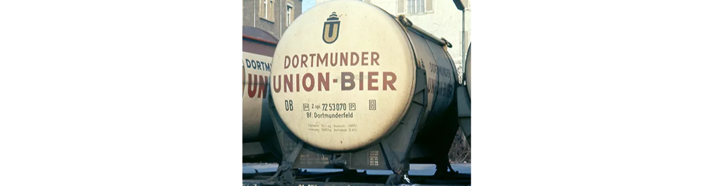 49104 - Behältertragwagen BTmms 58 DB, mit Ddikr 621 "Dortmunder Union Bier"