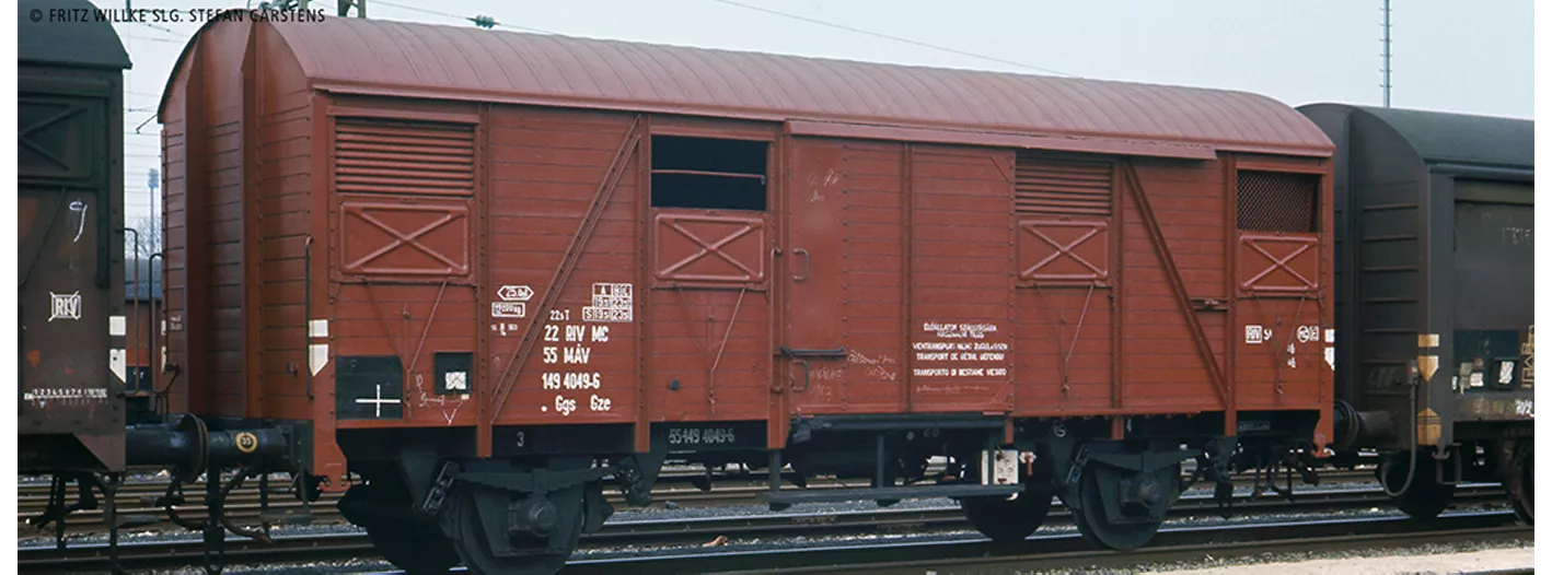 50127 - Gedeckter Güterwagen Ggs "Mc RIV" MAV