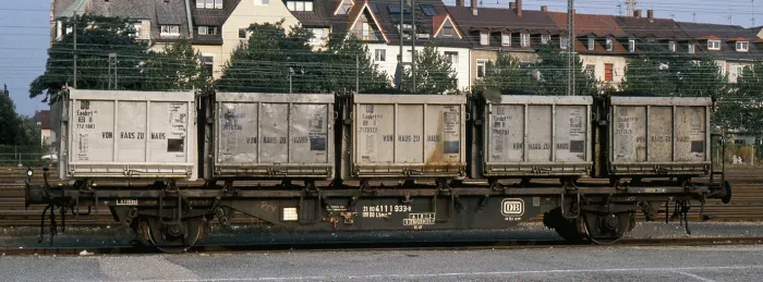 49126 - Behältertragwagen Lbms 589 DB, mit Eoskrt022 "Von Haus zu Haus"