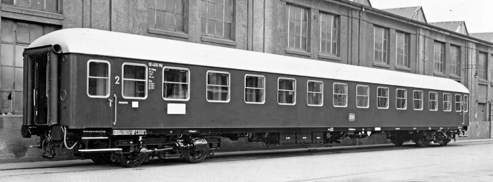 58079 - Schnellzugwagen B4ümg-54 DB