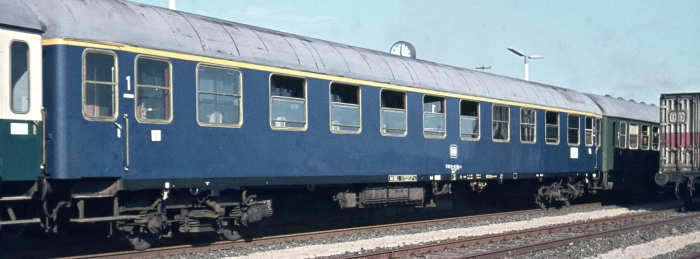 58084 - Schnellzugwagen Aüm§202§ DB