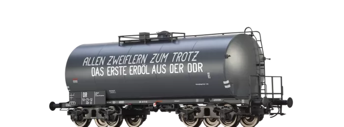 67712 - Leichtbaukesselwagen Uerdingen "Erdöl" der DR